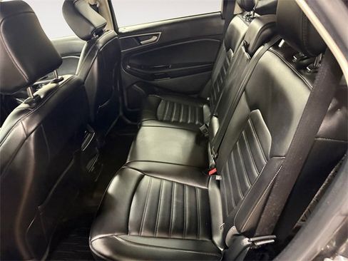 Used 2020 Ford Edge SEL w/ Convenience Package image 13