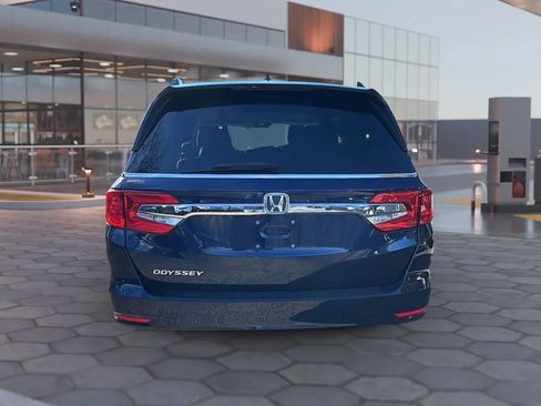 Used 2018 Honda Odyssey EX-L image 6