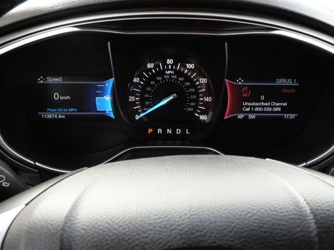 Used 2017 Ford Fusion SE w/ Equipment Group 201A image 20