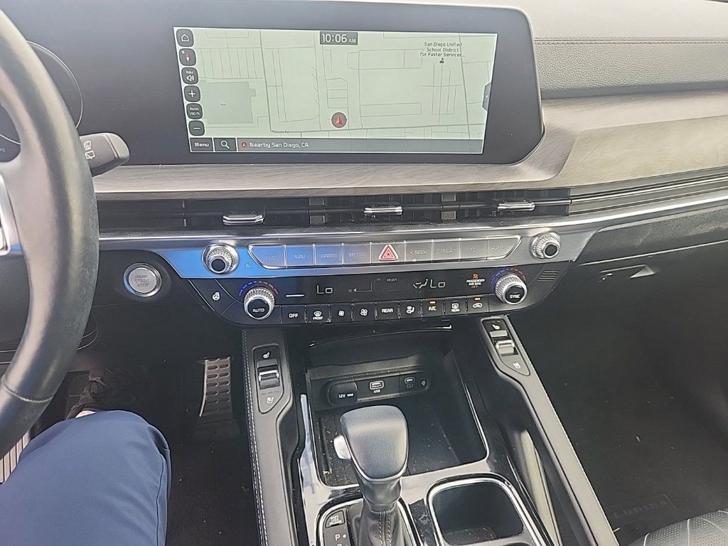 Certified 2025 Kia Telluride SX Prestige X-Line AWD/4WD image 24