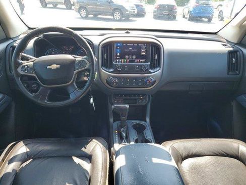 Used 2019 Chevrolet Colorado Z71 AWD/4WD image 9