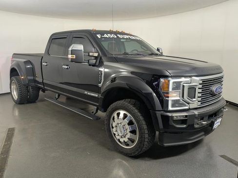Used 2020 Ford F450 Platinum w/ FX4 Off-Road Package AWD/4WD image 2
