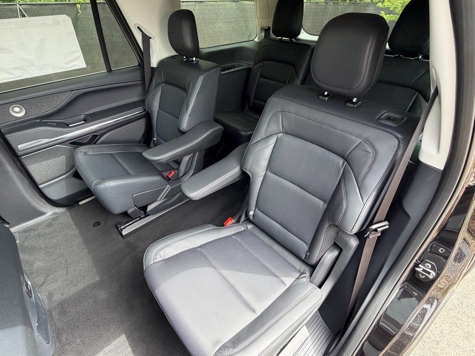 New 2026 Lincoln Navigator Reserve AWD/4WD image 24