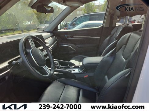 Used 2024 Kia Telluride LX image 6
