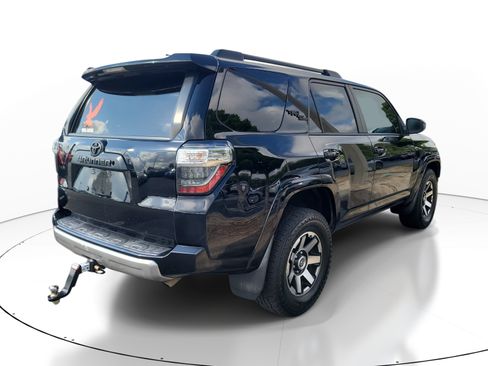 Used 2019 Toyota 4Runner TRD Off-Road AWD/4WD image 7