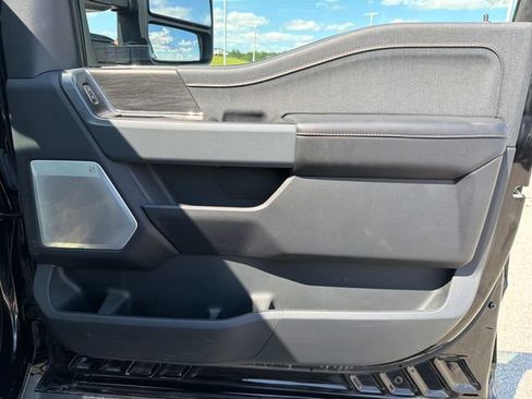 Used 2024 Ford F150 Lariat w/ Equipment Group 502A High AWD/4WD image 33