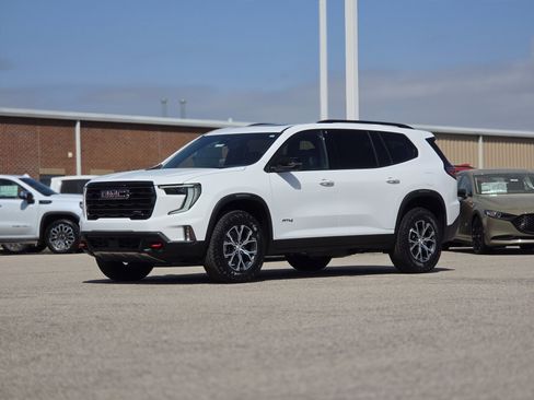 New 2026 GMC Acadia AT4 AWD/4WD image 3