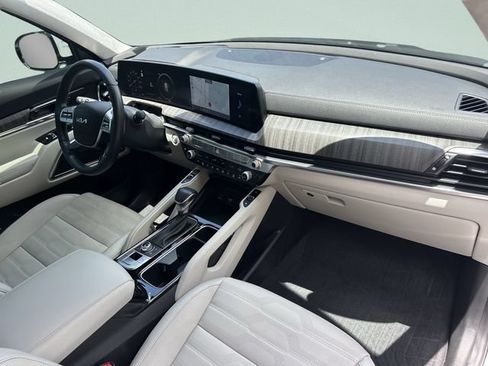 Used 2024 Kia Telluride SX Prestige AWD/4WD image 17