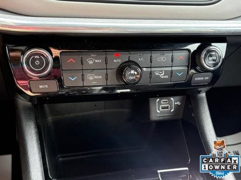 Used 2024 Jeep Compass Limited AWD/4WD image 17