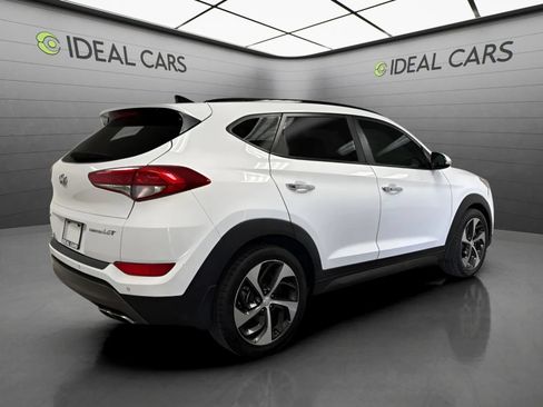 Used 2016 Hyundai Tucson Limited w/ Option Group 03 FWD image 5