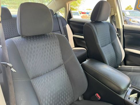 Used 2018 Nissan Altima 2.5 SV FWD image 31