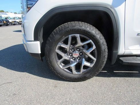 Certified 2022 GMC Sierra 1500 Denali image 10