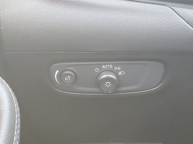 Certified 2024 Buick Encore GX Preferred w/ Comfort Package FWD image 18