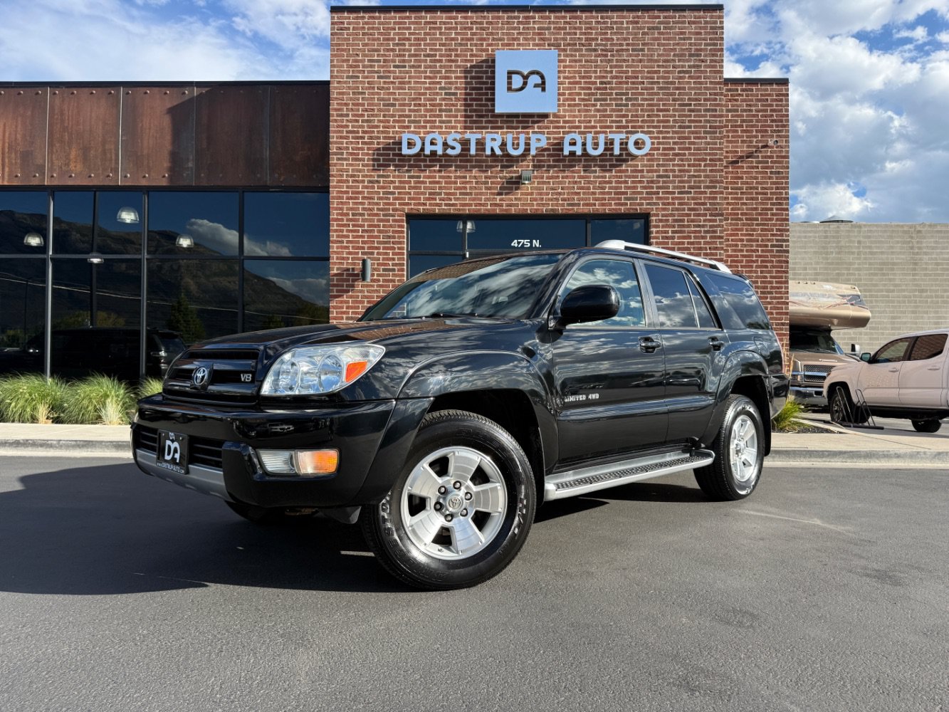 Used 2004 Toyota 4Runner Limited AWD/4WD image 1