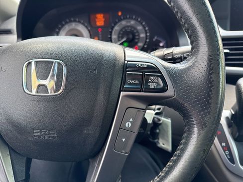 Used 2011 Honda Odyssey Touring image 18