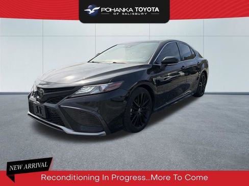 Used 2021 Toyota Camry XSE w/ Navigation Package image 1