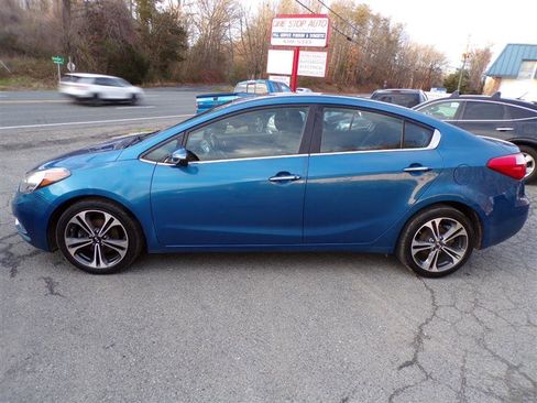 Used 2014 Kia Forte EX image 12