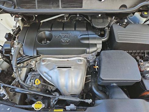 Used 2011 Toyota Venza w/ Convenience Pkg FWD image 28