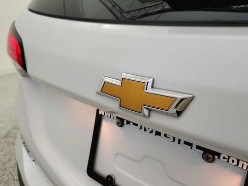 Used 2022 Chevrolet Equinox LT FWD image 34