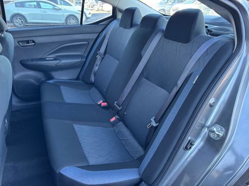 Used 2025 Nissan Versa SV FWD image 36