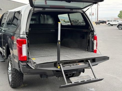 Used 2018 Ford F350 Platinum w/ Platinum Ultimate Package AWD/4WD image 8