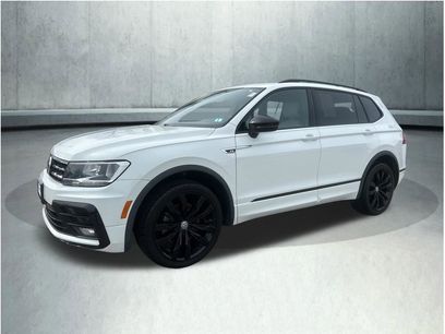Used 2021 Volkswagen Tiguan SE R-Line