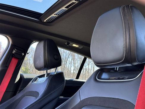 Used 2019 Mercedes-Benz AMG GT 63 image 19