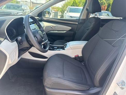 Used 2022 Hyundai Tucson SEL FWD image 9