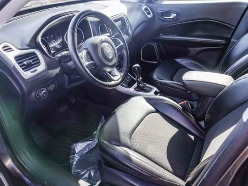 Certified 2020 Jeep Compass Latitude image 16