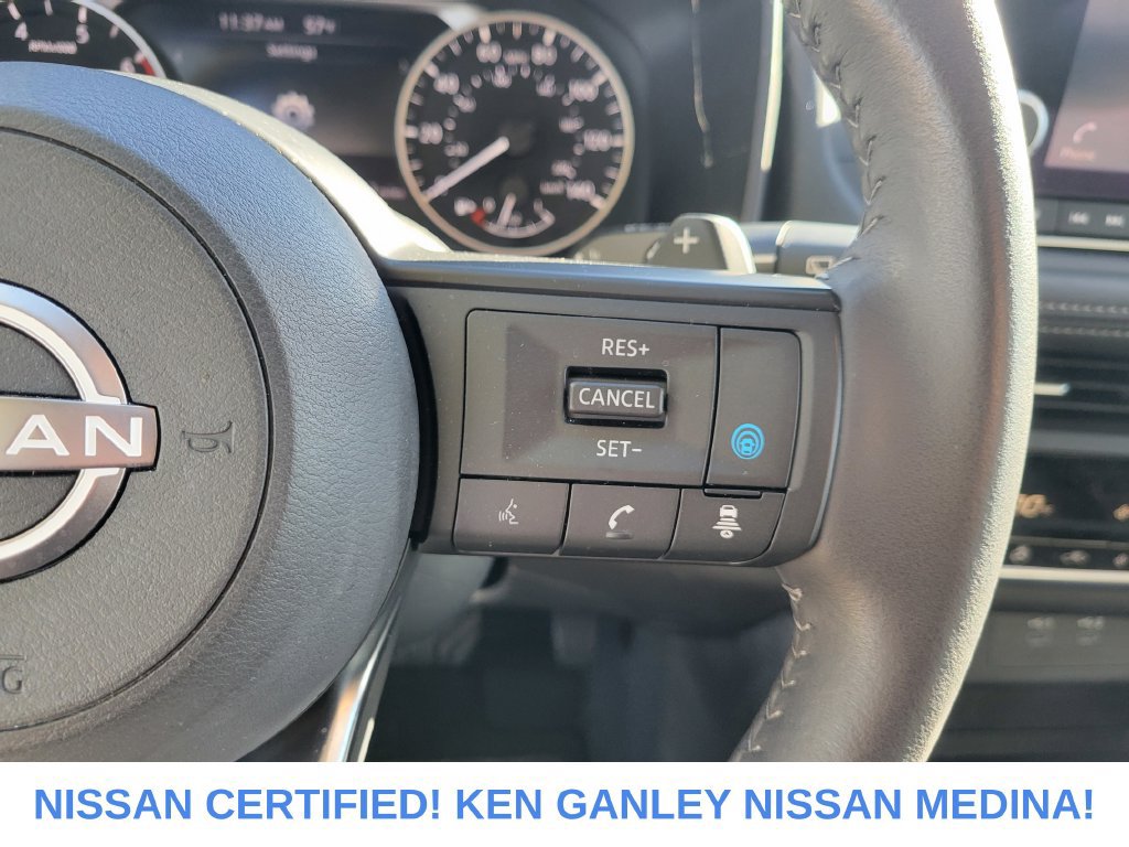 Certified 2024 Nissan Rogue SV w/ SV Premium Package AWD/4WD image 33