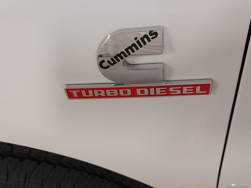 Used 2022 RAM 2500 Tradesman image 33