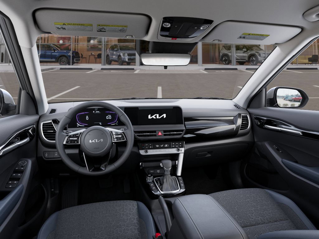 Used 2025 Kia Seltos S AWD/4WD image 15