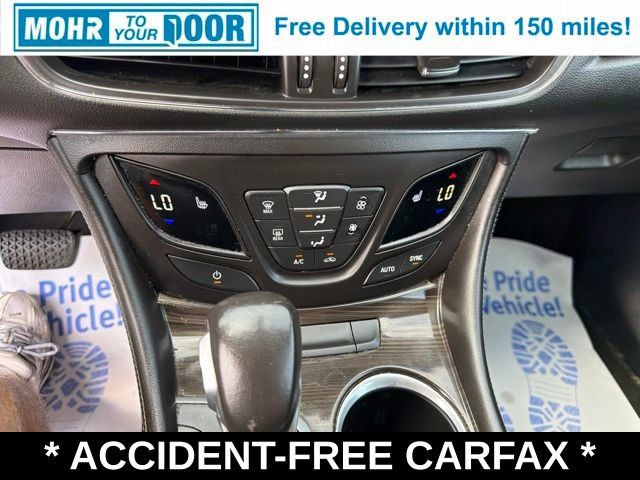 Used 2019 Buick Envision Essence AWD/4WD image 23