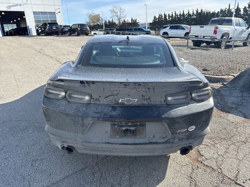 Used 2020 Chevrolet Camaro LT w/ RS Package image 7