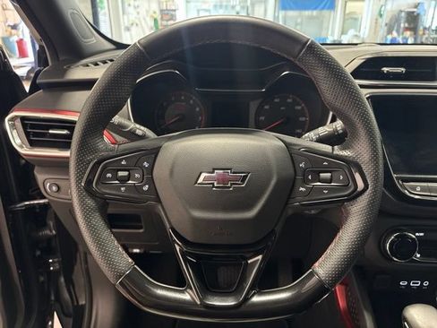 Used 2023 Chevrolet TrailBlazer RS w/ Convenience Package AWD/4WD image 15