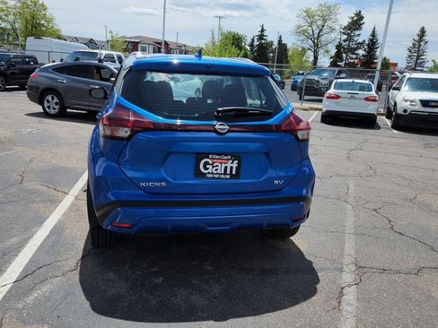 Used 2022 Nissan Kicks SV FWD image 10