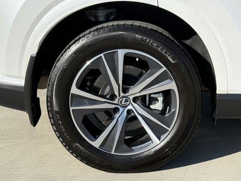 Certified 2024 Lexus RX 350h w/ Convenience Package AWD/4WD image 15