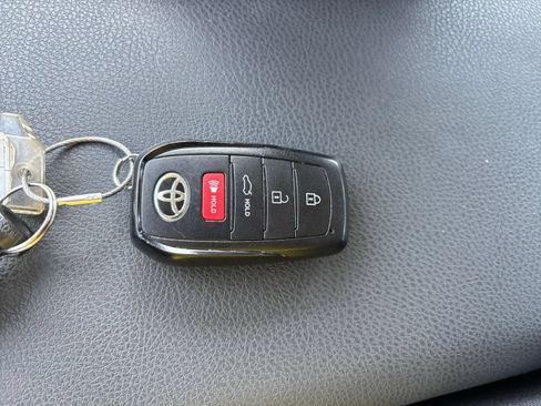 Used 2026 Toyota Camry LE FWD image 21
