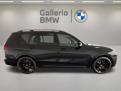 Certified 2026 BMW X7 xDrive40i w/ M Sport Package AWD/4WD image 8