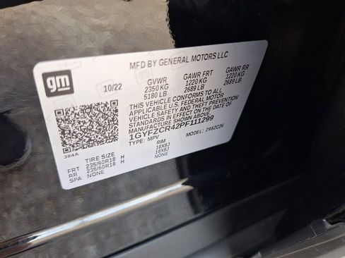 Certified 2023 Cadillac XT4 Premium Luxury w/ Enhanced Visibility Package image 32