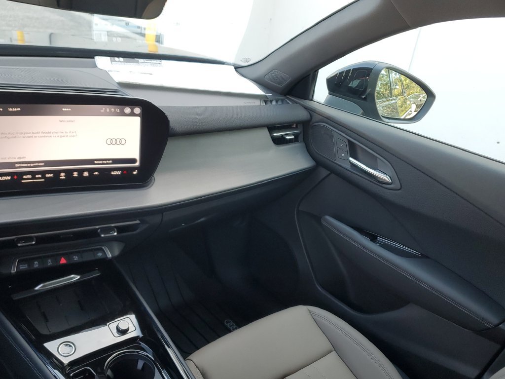 New 2026 Audi Q3 quattro 2.0T AWD/4WD image 22