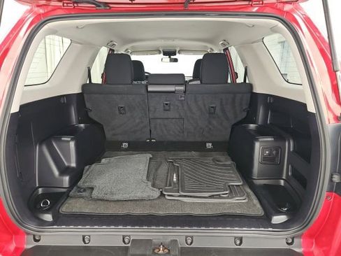 Used 2015 Toyota 4Runner Trail w/ Four Season Floor Mat Package AWD/4WD image 30