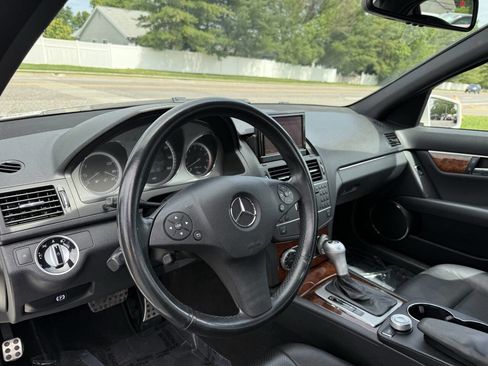 Used 2011 Mercedes-Benz C 300 4MATIC Sedan image 19