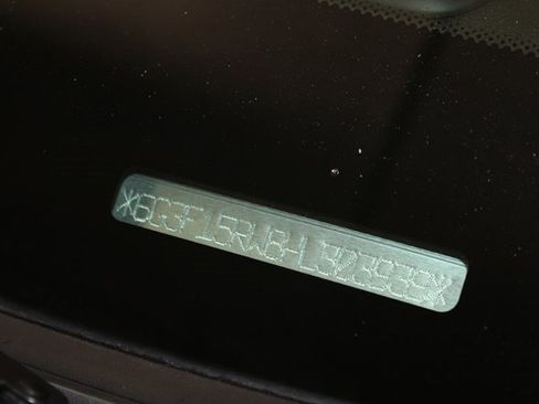 Used 2017 Chevrolet SS Base image 21