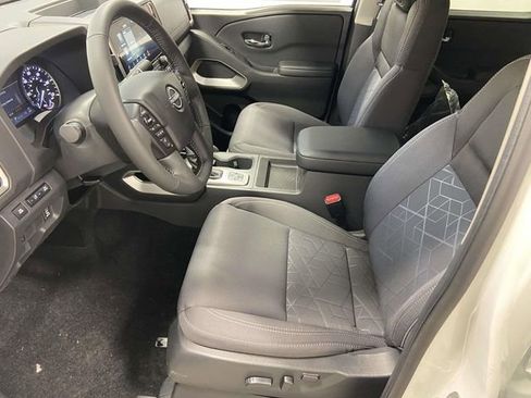 New 2026 Nissan Frontier SV w/ SV Convenience Package image 12