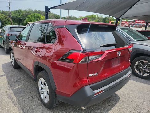 Used 2025 Toyota RAV4 LE FWD image 9