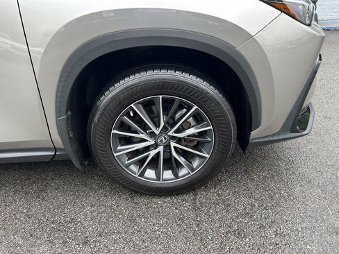 Used 2023 Lexus NX 350 AWD image 9