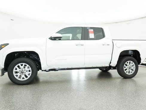 New 2025 Toyota Tacoma SR5 RWD image 8