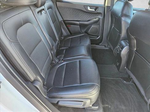 Used 2020 Ford Escape SE Sport image 18