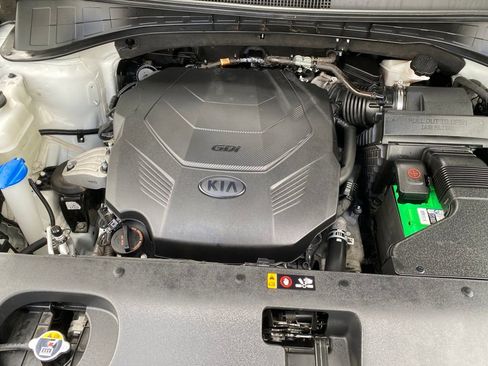 Used 2020 Kia Sorento SX image 28